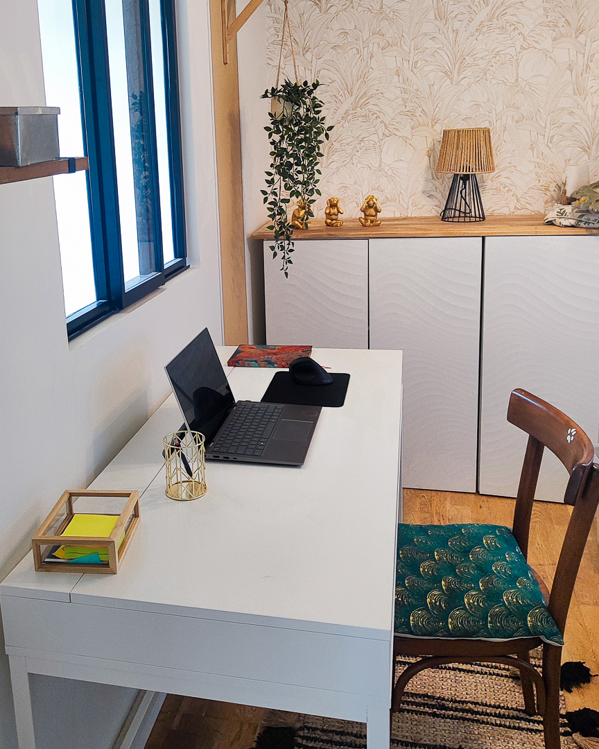 Création d’un espace bureau dans une chambre réaménagée