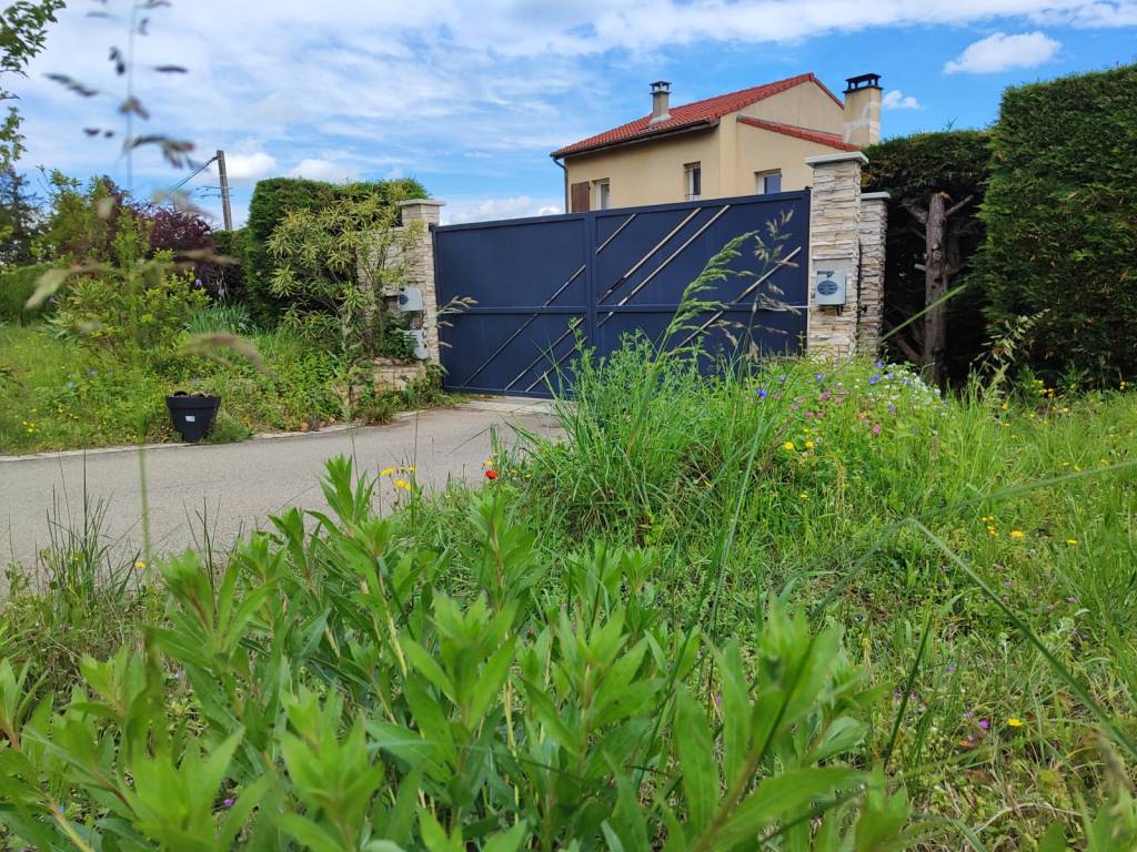 Revalorisation de l’entrée de propriété et création&nbsp;sur-mesure